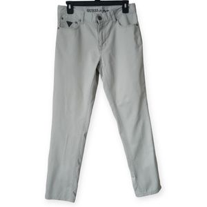 GUESS LOS ANGELES YOUTH JEANS STRAIGHT FIT. SIZE 16. COLOR LIGHT GRAY